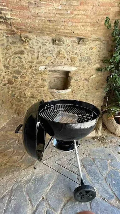 Renovated House Palau-Saverdera 0*, Palau Saverdera ספרד