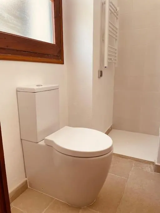 Renovated House Palau-Saverdera
