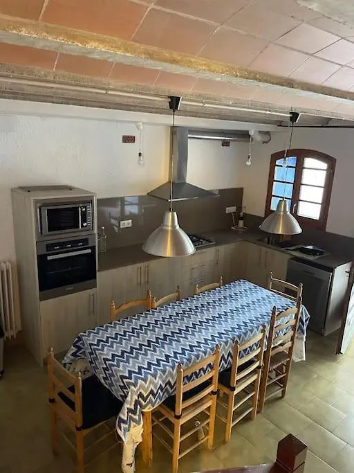 Renovated House Palau-Saverdera